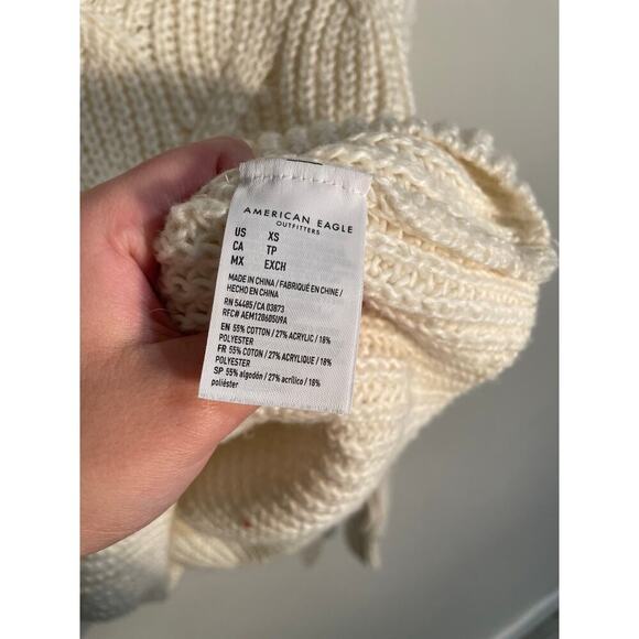 American Eagle Cream Cable Knit Oversized Turtleneck‎ Sweater Size XS - Picture 9 of 9